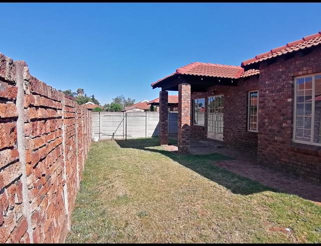 3 BEDROOM TOWNHOUSE SOLD IN ANDEON